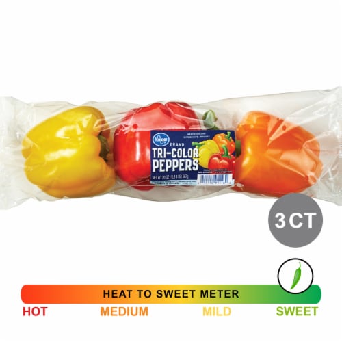 Fresh Large Green Bell Pepper - Mixed 3, front